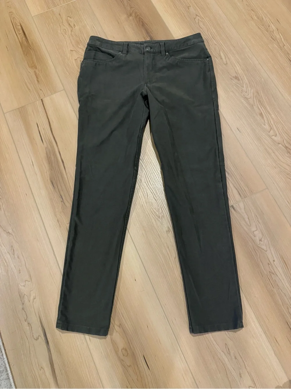 Lululemon ABC Slim-Fit Pant 32